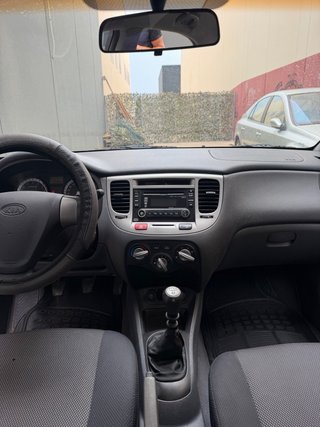 KIA Rio 2006