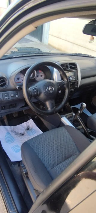 Toyota RAV4 2005
