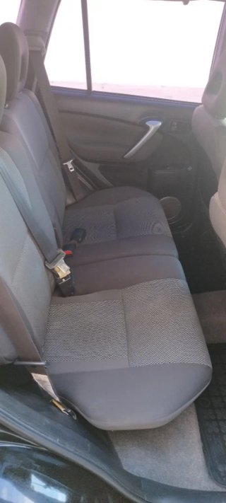 Toyota RAV4 2005