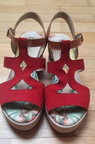 Sandalias Fluchos Rojas Talla 38