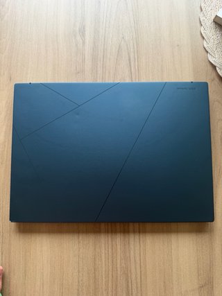 Asus Zenbook 14 OLED