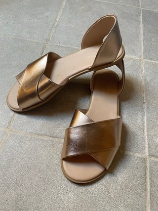 Sandalias H&M rosa dorado Talla 37
