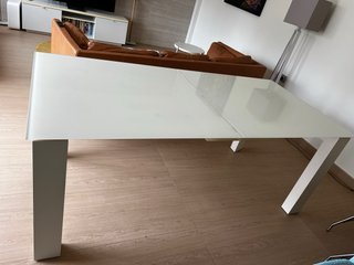 Mesa extensible cristal blanco