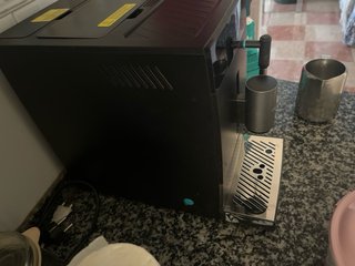 Cafetera Automática Cecotec Molinillo Integrado