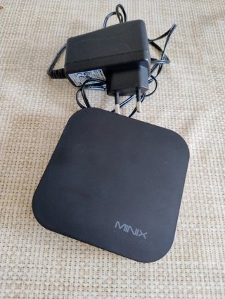 Minix Neo X5 mini y Router SMC Wbr14 g2