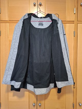 Chaqueta Cortavientos / Chubasquero Tech-Innovatio