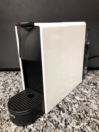Cafetera Nespresso Krups Blanca