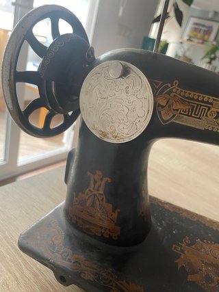 Máquina de coser Singer antigua