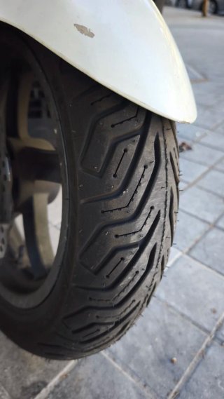 Kymco Superdink 300i