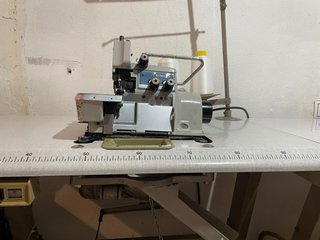 Máquina de Coser Singer