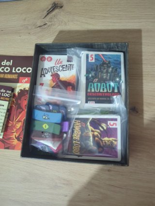 Juego de mesa Criaturas de Serie B + Expansión
