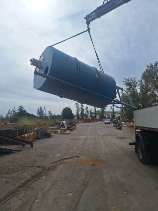 Vendo 2 unfidades Silos para arena, agua o trigo
