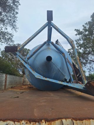 Vendo 2 unfidades Silos para arena, agua o trigo