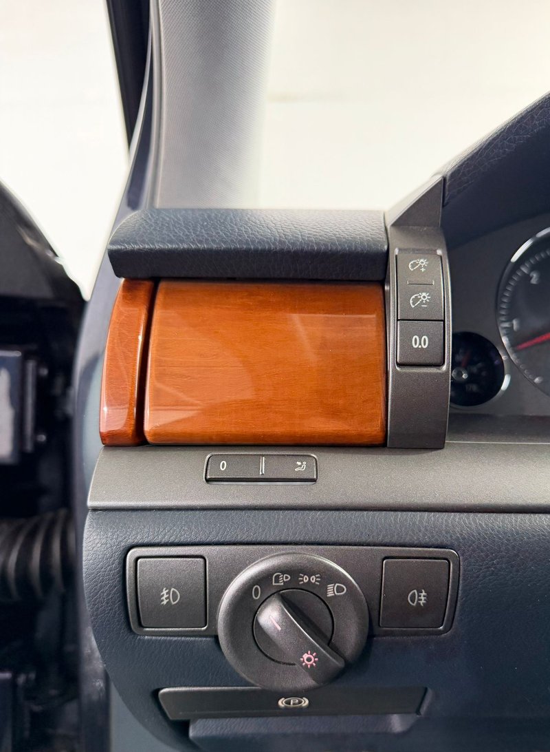 Volkswagen Phaeton 2004, foto 22