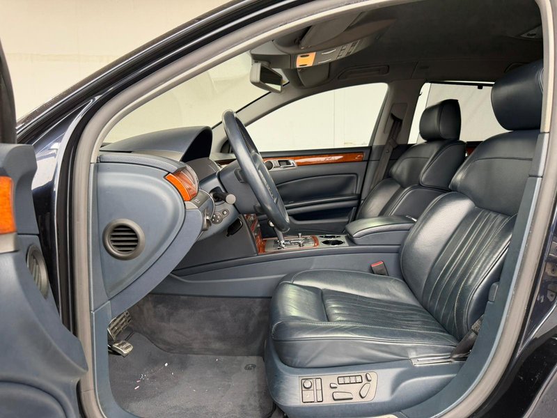 Volkswagen Phaeton 2004, foto 33