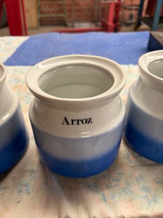 4 Jarrones Cerámica Azul y Blanco