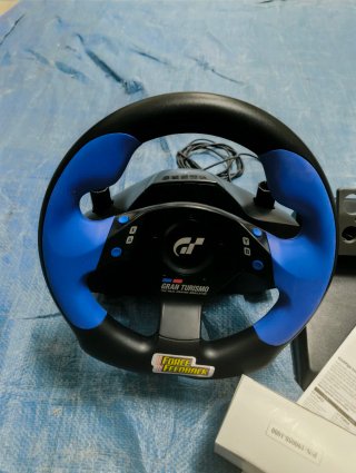 Volante Logitech GT Force PS2 Gran Turismo 3