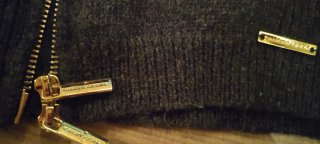 Chaqueta Roberto Verino gris oscuro. Cremallera