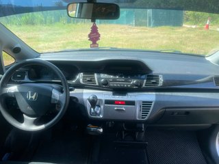 Honda FR-V 2.2 і Vtec CTDI