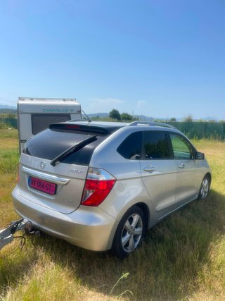 Honda FR-V 2.2 і Vtec CTDI