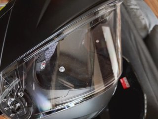 Baúl givi Moto 46L para 2 Cascos y dos cascos