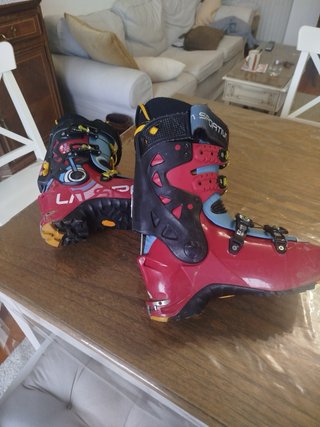 Botas de esquí de travesía la sportiva 41-42