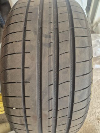 4 Neumáticos Verano Goodyear 225/40 R18 92Y