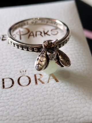 Anillo Pandora  luciérnaga luminoso