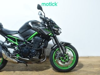 KAWASAKI Z 900 (FULL)