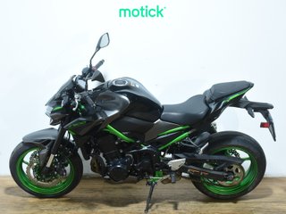 KAWASAKI Z 900 (FULL)