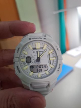 Reloj Casio G-SHOCK GBA-950