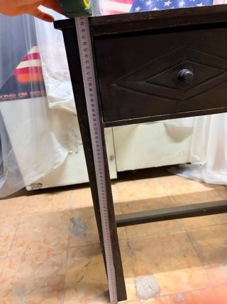 Mesita Entrada Madera Negra y Dorada