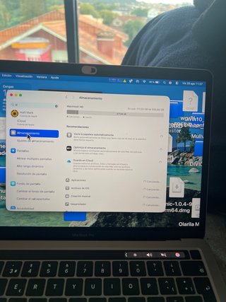 MacBook Pro M1 16GB RAM y 1 TB almacenamiento