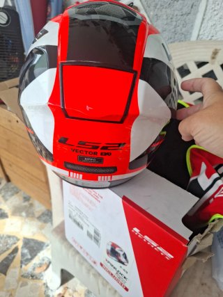 Casco Moto Integral LS2 FF397 Vector Evo