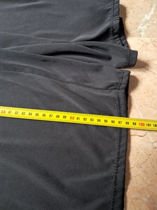 Pantalón negro ancho