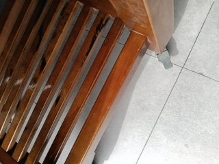 Jamón de acero inoxidable y madera