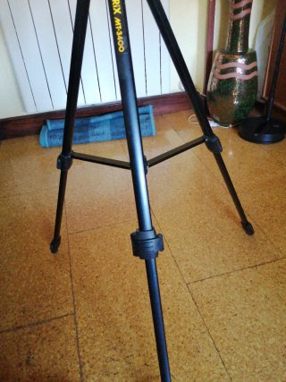 Trípode Metrix con funda