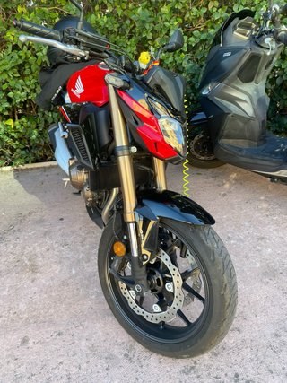 Honda CB500F 2023 -  Solo 5.600 Km