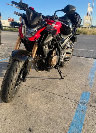 Honda CB500F 2023 -  Solo 5.600 Km