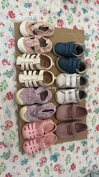 Lote Zapatos Bebé Talla 20-21 barefoot