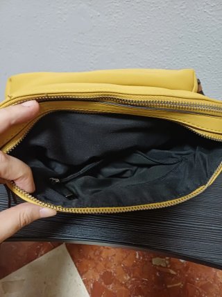 Bolso bandolera amarillo mostaza