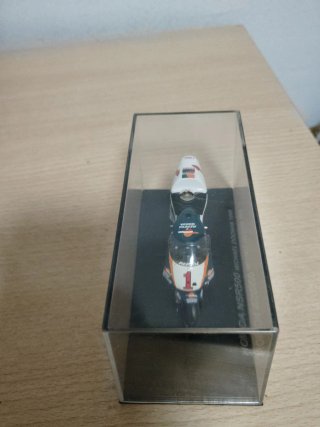 Maqueta Honda NSR500 Michael Doohan + Pins