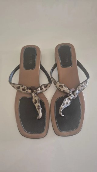 Sandalias Guess Marrones Multicolor