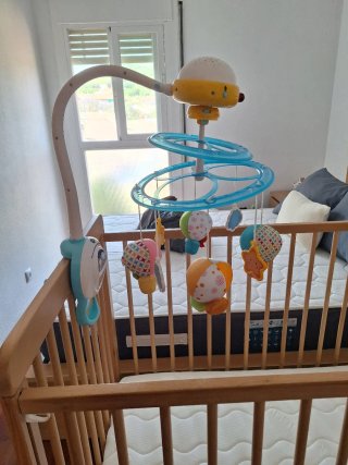 Móvil VTech Musical y Proyector Cuna