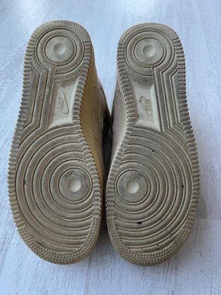 Zapatillas Nike Air Force 1 Beige