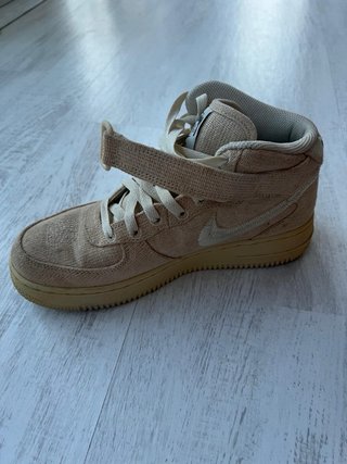 Zapatillas Nike Air Force 1 Beige