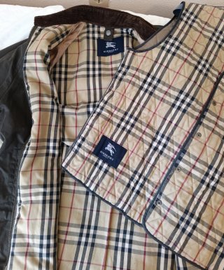 Parka Burberry + Chaleco interior Talla XL