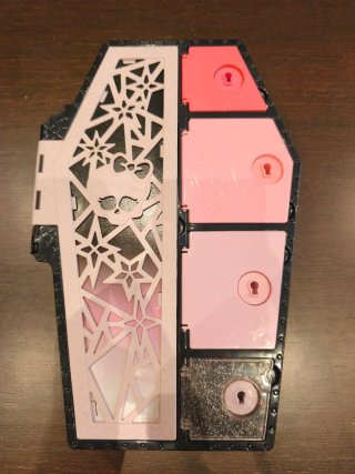 Monster High Skulltimate Secrets Draculaura