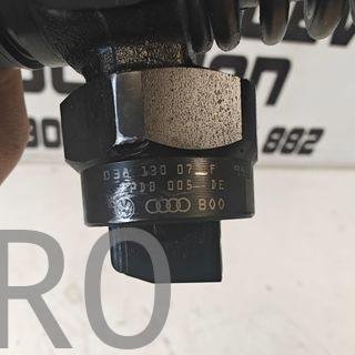 INYECTOR VOLKSWAGEN / AUDI USADO 38130073F