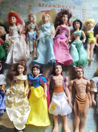Bambole Disney in porcellana